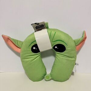 Star Wars Mandalorian Grogu plush U-shaped neck pillow.